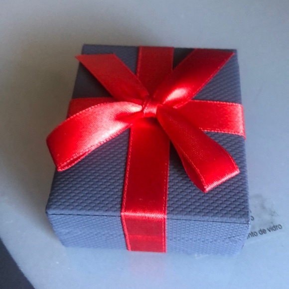 Earrings White Sapphire Sterling Silver - Picture 2 of 2